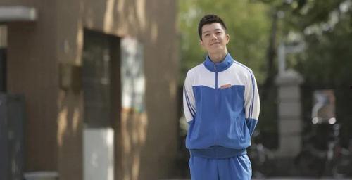 吃瓜娱乐王栎鑫,吃瓜娱乐界的“瓜王”  第3张